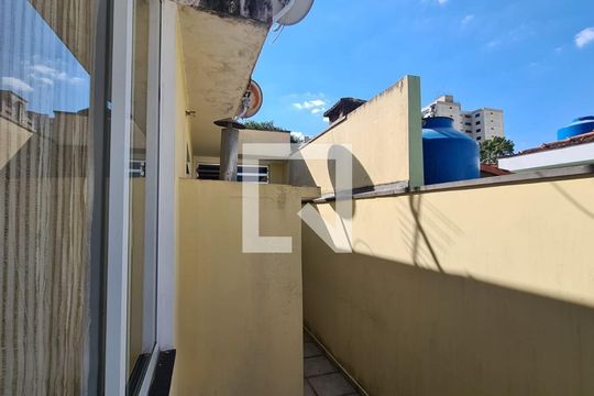 Área externa de casa para alugar com 5 quartos, 400m² em Jardim do Mar, São Bernardo do Campo