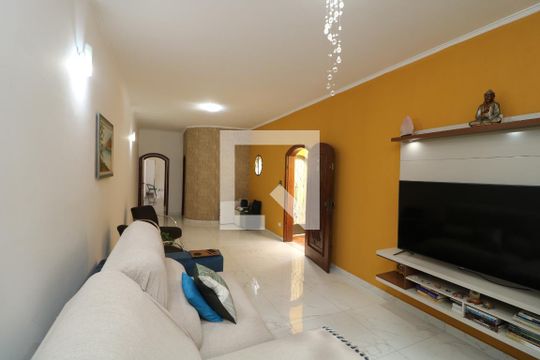 Sala de casa à venda com 3 quartos, 247m² em Vila Santa Clara, São Paulo