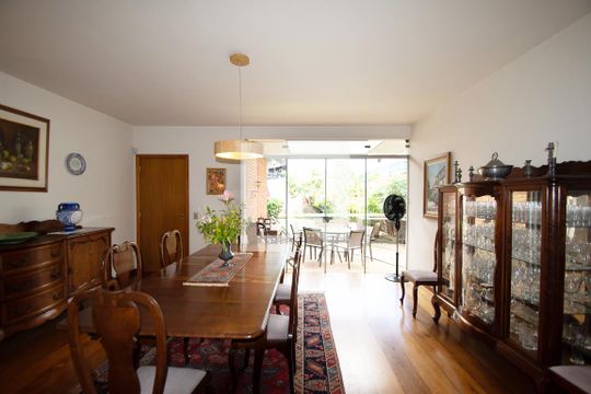sala de jantar de casa à venda com 3 quartos, 546m² em Alto de Pinheiros, São Paulo