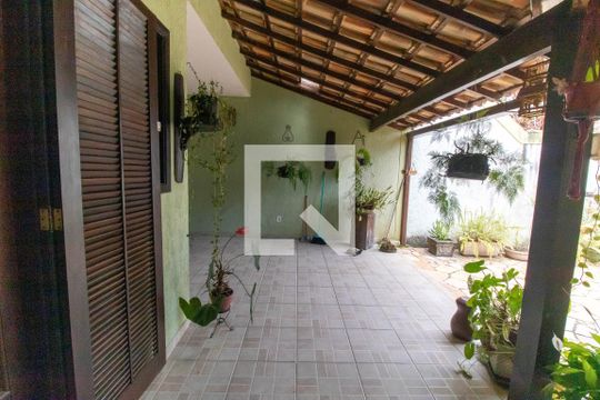 Varanda da Sala de casa à venda com 3 quartos, 160m² em Itaipu, Niterói
