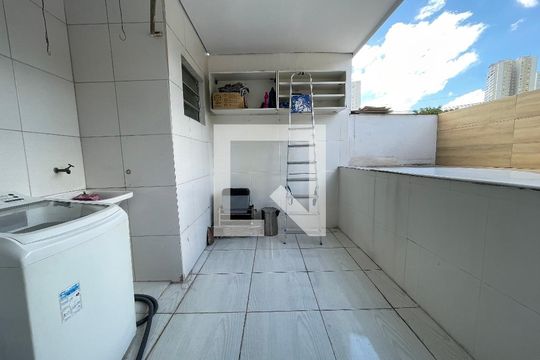 Área de Serviço de casa para alugar com 1 quarto, 52m² em Jardim das Vertentes, São Paulo