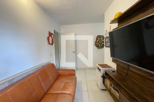 Sala 1 de casa para alugar com 1 quarto, 52m² em Jardim das Vertentes, São Paulo