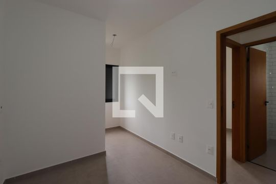 Suíte de apartamento para alugar com 2 quartos, 54m² em Parque Sao Vicente, Santo André