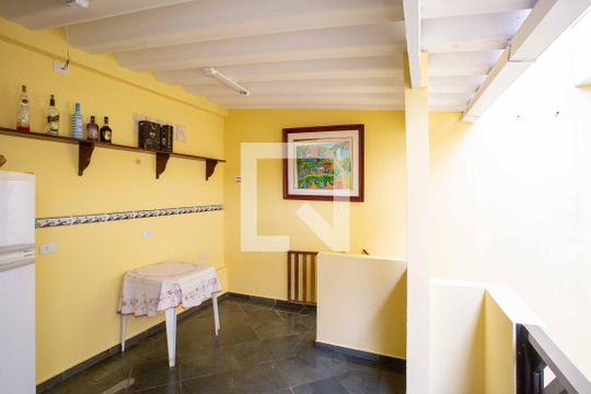 Varanda gourmet de casa para alugar com 4 quartos, 226m² em Taboão, Diadema