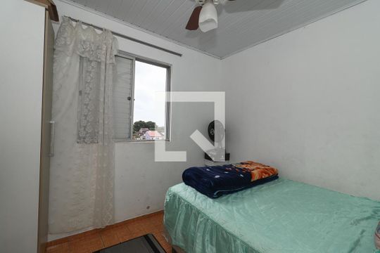 Quarto 2 de apartamento para alugar com 2 quartos, 50m² em Rubem Berta, Porto Alegre