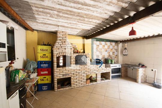 Churrasqueira de casa para alugar com 3 quartos, 300m² em Jardim Virginia Bianca, São Paulo
