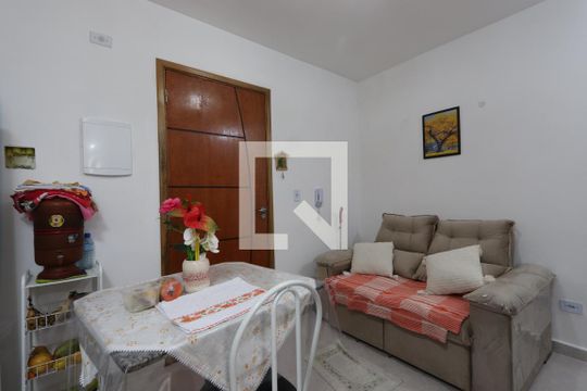 Sala de apartamento para alugar com 1 quarto, 47m² em Vila Darli, São Paulo