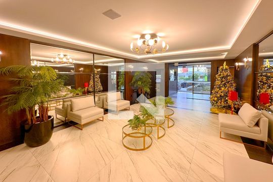 Hall de entrada de apartamento para alugar com 3 quartos, 96m² em Campinas, São José