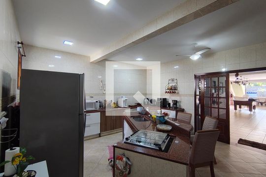 Cozinha de casa à venda com 5 quartos, 631m² em Taquara, Rio de Janeiro