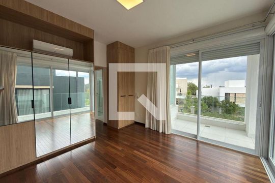Casa para alugar com 3 quartos, 310m² em Cidade Santos Dumont, Jundiaí