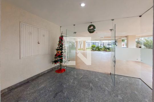 Hall social de apartamento à venda com 3 quartos, 107m² em Vila Clementino, São Paulo