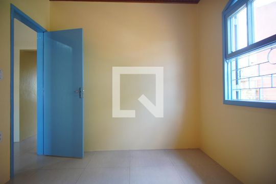 Quarto 1 de casa para alugar com 2 quartos, 88m² em Sarandi, Porto Alegre