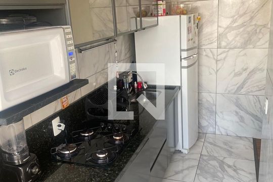 Cozinha e área de serviço de apartamento à venda com 2 quartos, 42m² em Colônia (Zona Leste), São Paulo