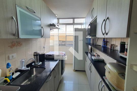 Apartamento à venda com 2 quartos, 57m² em Jardim Interlagos, Campinas