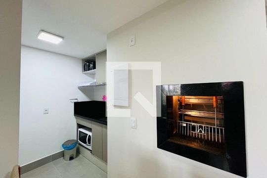 Cozinha de apartamento para alugar com 1 quarto, 43m² em Auxiliadora, Porto Alegre