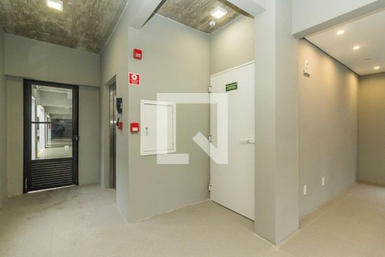 Área comum de apartamento para alugar com 1 quarto, 50m² em Vila Joao Pessoa, Porto Alegre