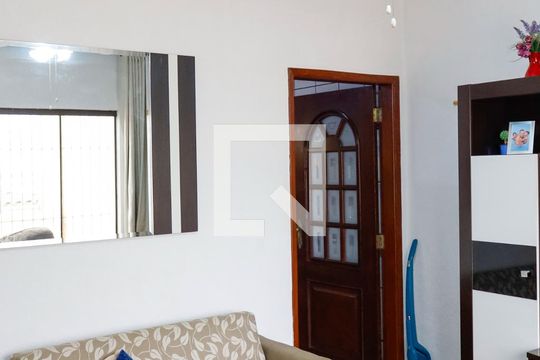 sala de casa à venda com 2 quartos, 94m² em Santo Antônio, Osasco