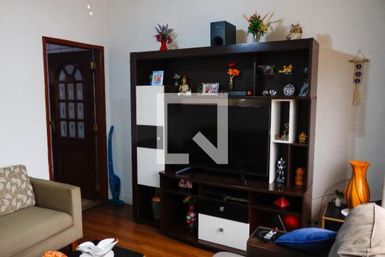 sala de casa à venda com 2 quartos, 94m² em Santo Antônio, Osasco
