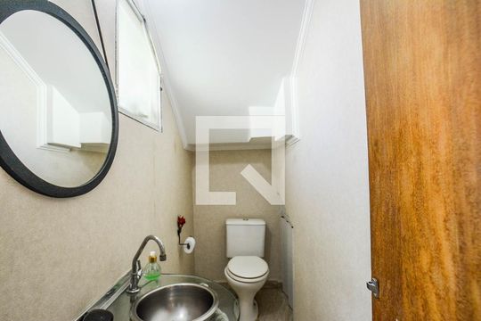 Lavabo de casa de condomínio à venda com 3 quartos, 126m² em Utinga, Santo André