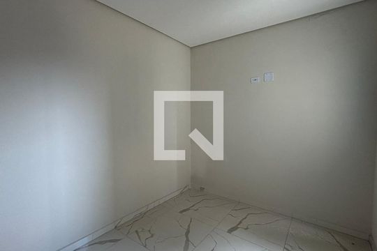 Quarto de apartamento para alugar com 2 quartos, 78m² em Jardim Guarará, Santo André