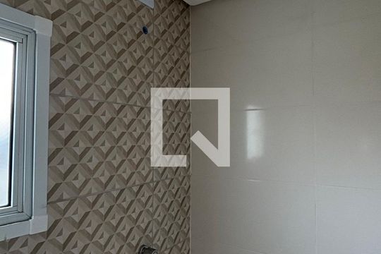 Banheiro da Suíte de apartamento para alugar com 2 quartos, 78m² em Jardim Guarará, Santo André