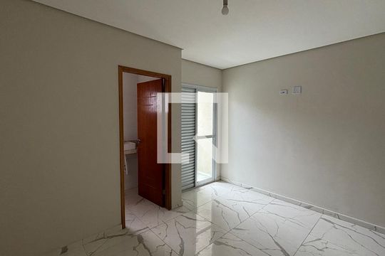 Suíte de apartamento para alugar com 2 quartos, 52m² em Jardim Guarará, Santo André