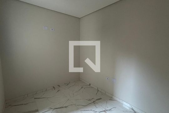 Quarto de apartamento para alugar com 2 quartos, 52m² em Jardim Guarará, Santo André