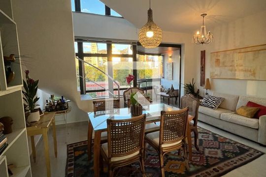Apartamento à venda com 3 quartos, 230m² em Sion, Belo Horizonte
