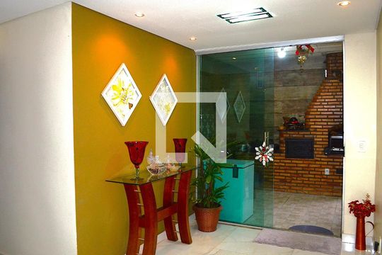 Sala 2 de casa à venda com 5 quartos, 200m² em Dom Silvério, Belo Horizonte