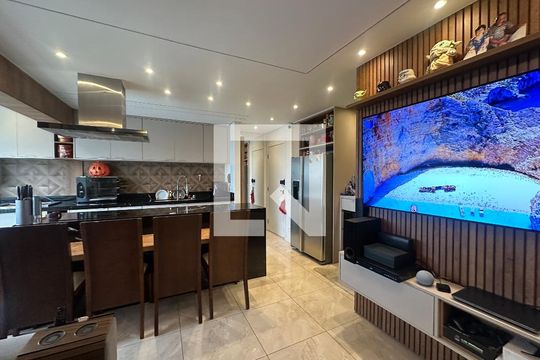 Sala de apartamento à venda com 1 quarto, 50m² em Alphaville Empresarial, Barueri