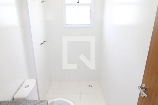 Banheiro de apartamento para alugar com 2 quartos, 70m² em Colinas do Paratehy, São José dos Campos