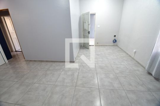 Sala de casa à venda com 2 quartos, 77m² em Taquaral, Campinas