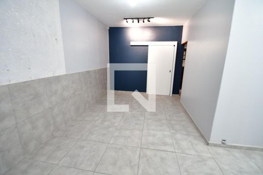 Sala de casa à venda com 2 quartos, 77m² em Taquaral, Campinas
