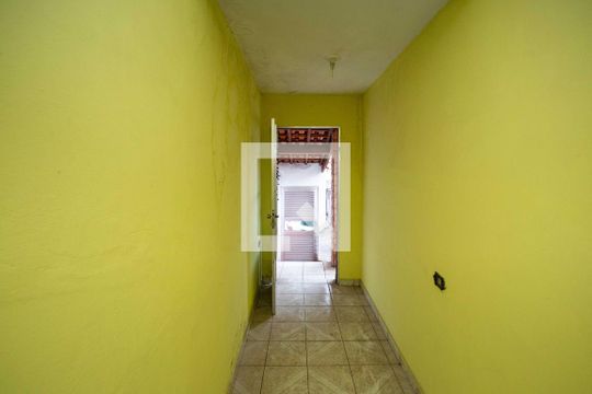 Corredor de casa para alugar com 6 quartos, 319m² em Vila Marininha, São Bernardo do Campo