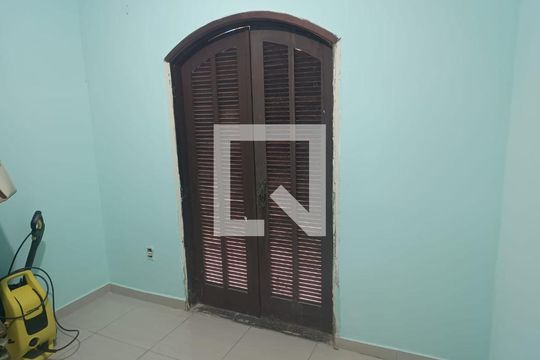Casa à venda com 3 quartos, 175m² em Serra Grande, Niterói