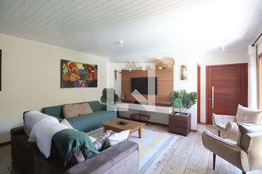 Sala de casa à venda com 4 quartos, 234m² em Nossa Senhora das Gracas, Canoas