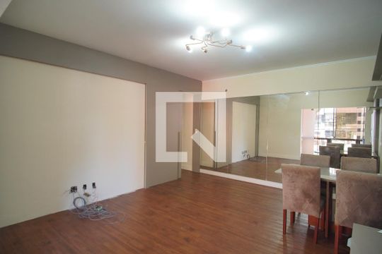 Sala de apartamento para alugar com 2 quartos, 85m² em Centro, Novo Hamburgo