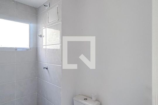 Banheiro de kitnet/studio à venda com 1 quarto, 36m² em Vila Granada, São Paulo