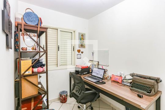 Quarto 2 de casa para alugar com 7 quartos, 178m² em Vila Moinho Velho, São Paulo