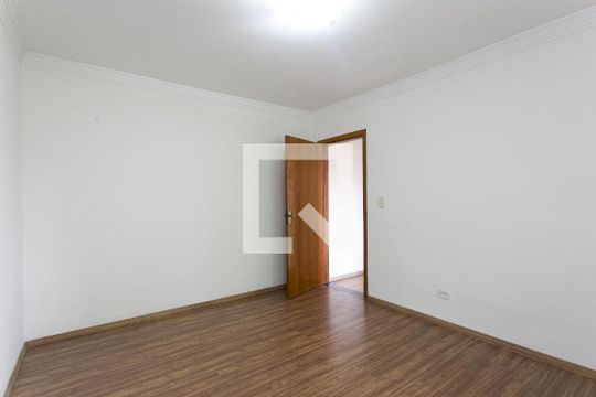 Suíte 2 de casa à venda com 3 quartos, 650m² em Vila Carrão, São Paulo