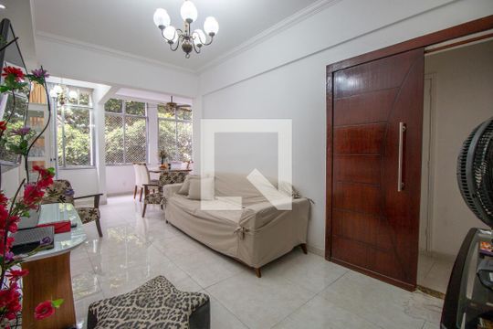 Sala de apartamento à venda com 3 quartos, 80m² em Tijuca, Rio de Janeiro