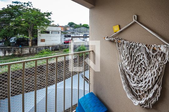 Apartamento à venda com 2 quartos, 71m² em Planalto, Belo Horizonte