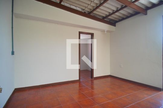 Escritório de casa à venda com 2 quartos, 600m² em Pátria Nova, Novo Hamburgo