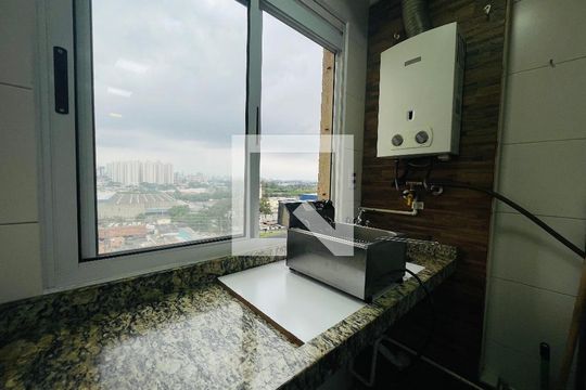 Área de Serviço de apartamento para alugar com 2 quartos, 45m² em Ponte Grande, Guarulhos