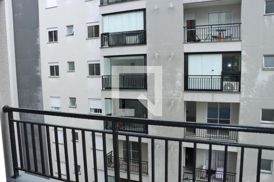 Apartamento para alugar com 2 quartos, 58m² em Jardim Recanto Suave, Cotia