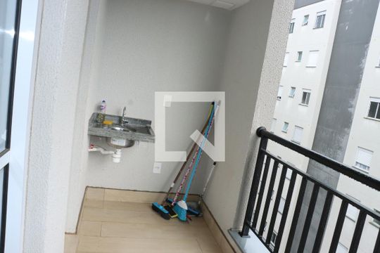 Apartamento para alugar com 2 quartos, 58m² em Jardim Recanto Suave, Cotia