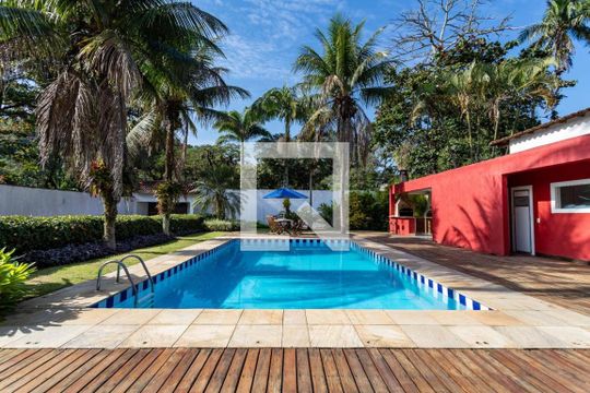 Casa à venda com 5 quartos, 1500m² em Vargem Grande, Rio de Janeiro