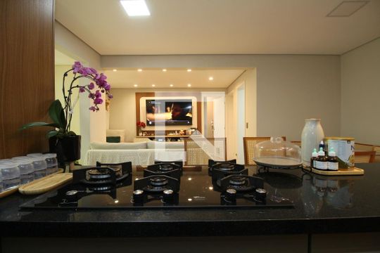 Apartamento para alugar com 2 quartos, 72m² em Panamby, São Paulo
