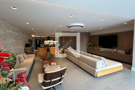 Sala de casa de condomínio à venda com 4 quartos, 400m² em Barra da Tijuca, Rio de Janeiro