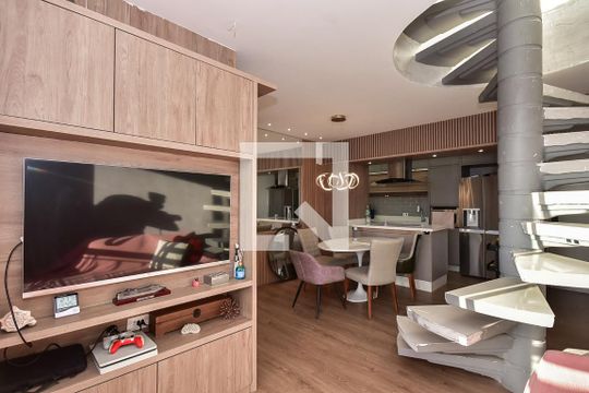 Sala de apartamento para alugar com 3 quartos, 145m² em Jardim Caboré, São Paulo